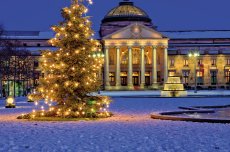 Weihnachten am Kurhaus Wiesbaden (© Branko Srot-fotolia.com)